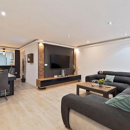 Luxury Apartment City Centre Гранада Экстерьер фото