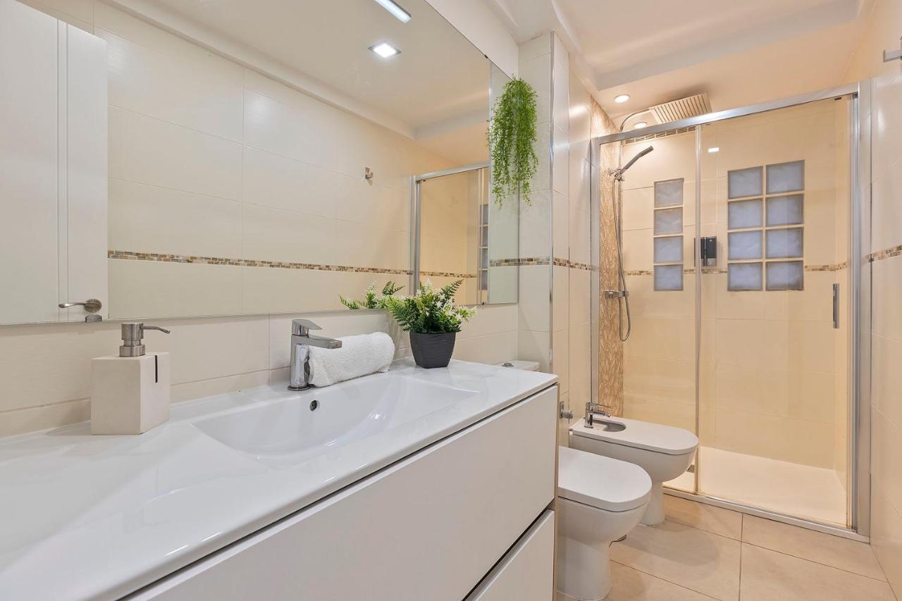 Luxury Apartment City Centre Гранада Экстерьер фото