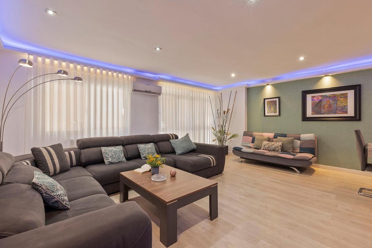 Luxury Apartment City Centre Гранада Экстерьер фото